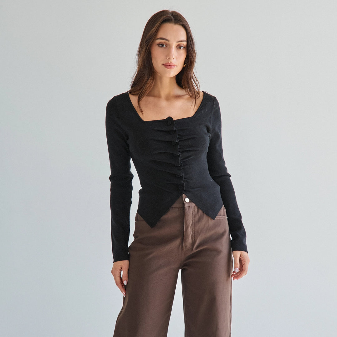 PLEATED SPLIT KNIT TOP