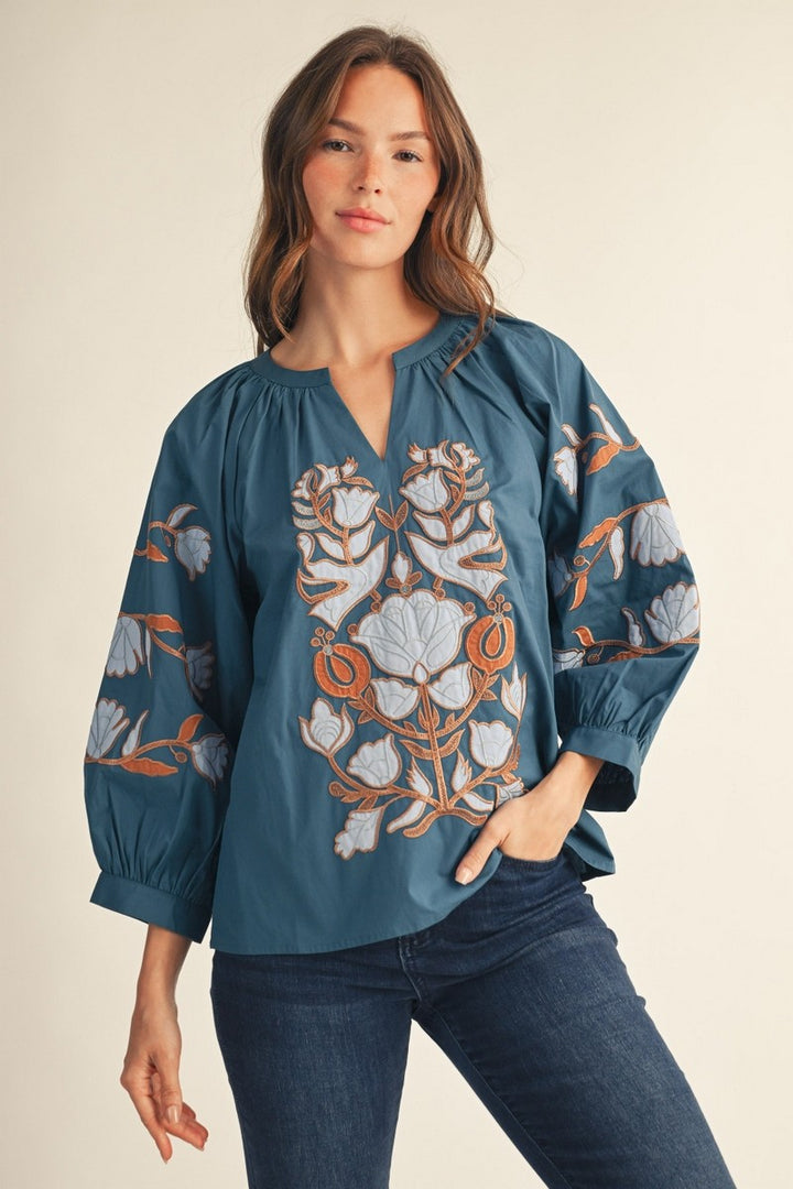 EMBROIDERED BAROQUE FLORAL TOP