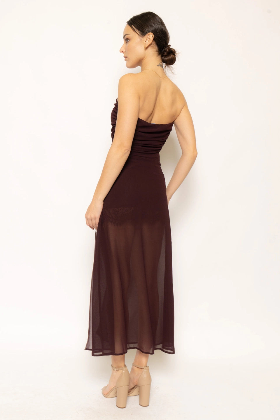 STRAPLESS SHIRRING SLIT MAXI DRESS