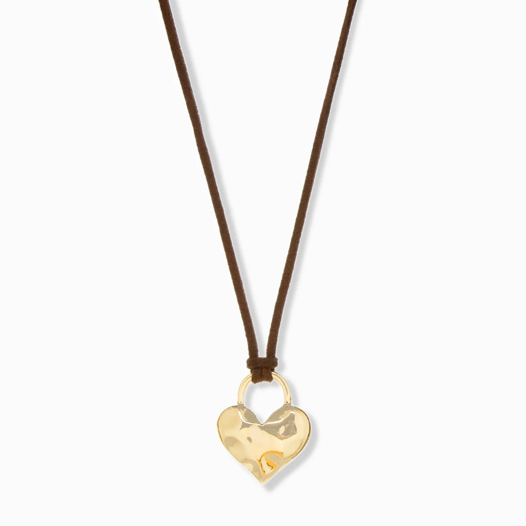GOLD/BROWN ADJUSTABLE SUEDE NECKLACE WITH TEXTURED PUFFY HEART CHARM