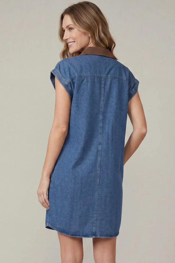 SHORT SLEEVE BUTTON DOWN MINI SHIRT DRESS