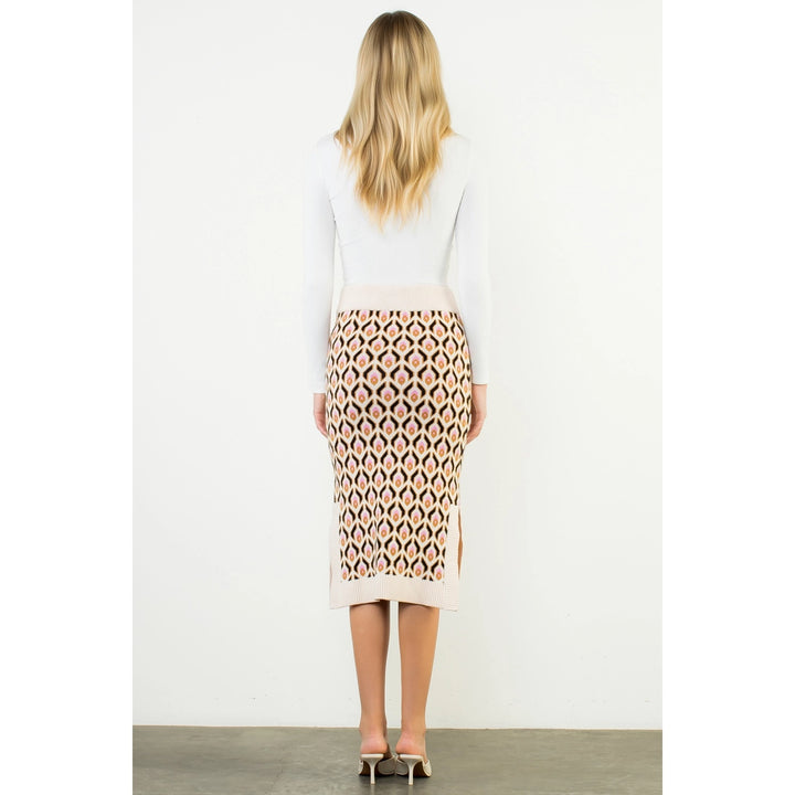 GEOMETRIC JACQUARD KNIT MIDI SKIRT