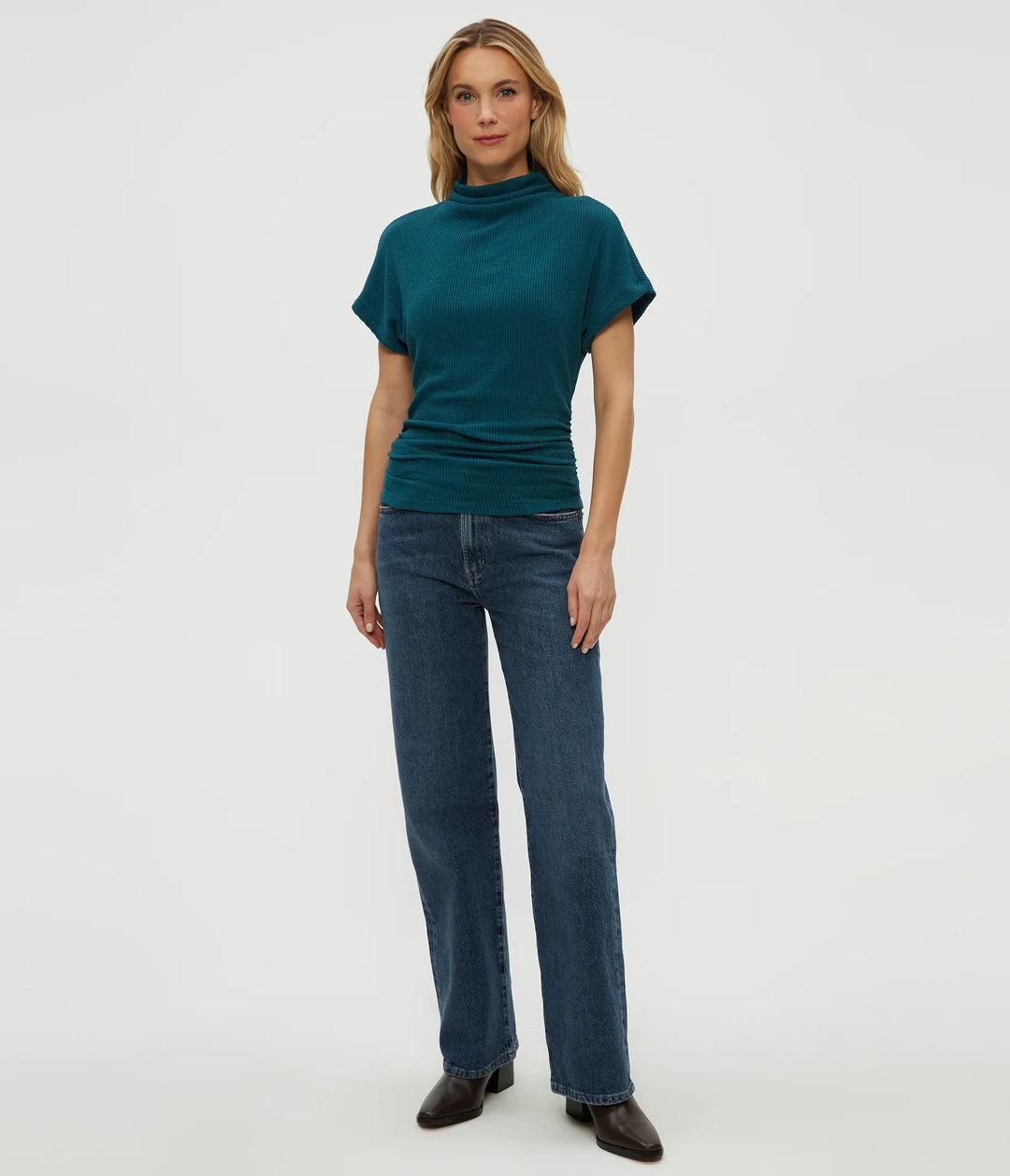 LARA RIBBED MOCK NECK WITH SNAP BACK