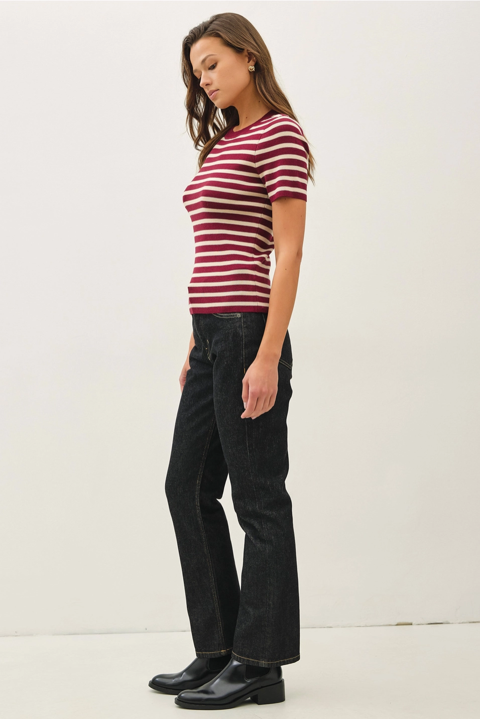 CLASSIC STRIPED CREWNECK SHORT SLEEVE SWEATER