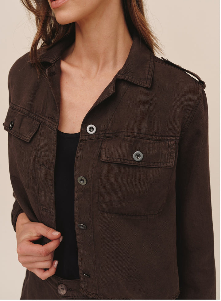 CROPPED UTILITY JACKET WITH FRAY HEM
