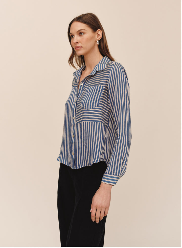 SEAMED BUTTON DOWN SHIRT
