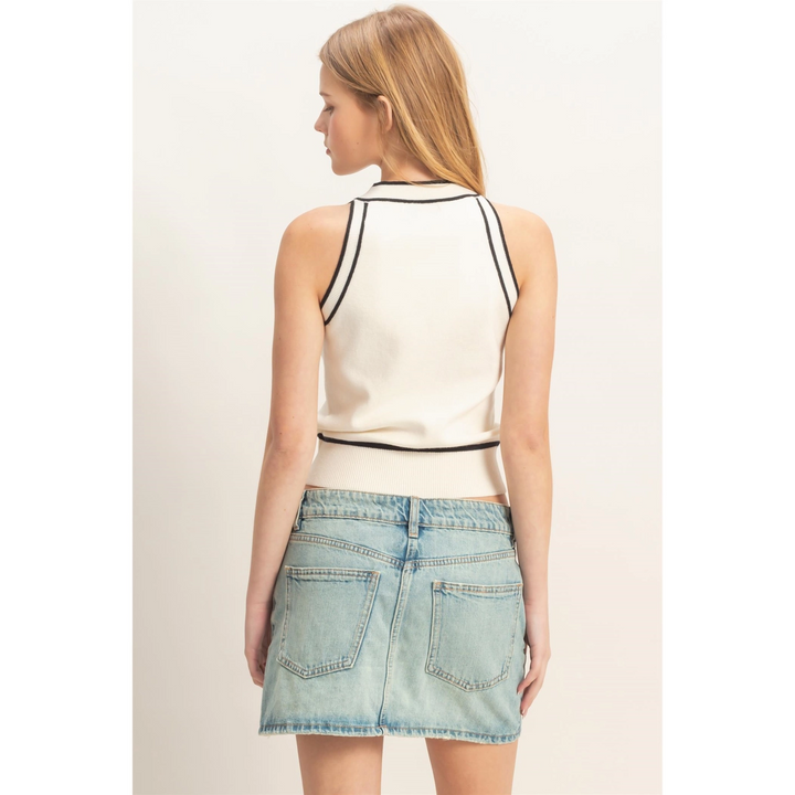 CONTRAST TRIM SLEEVELESS RIBBED TOP