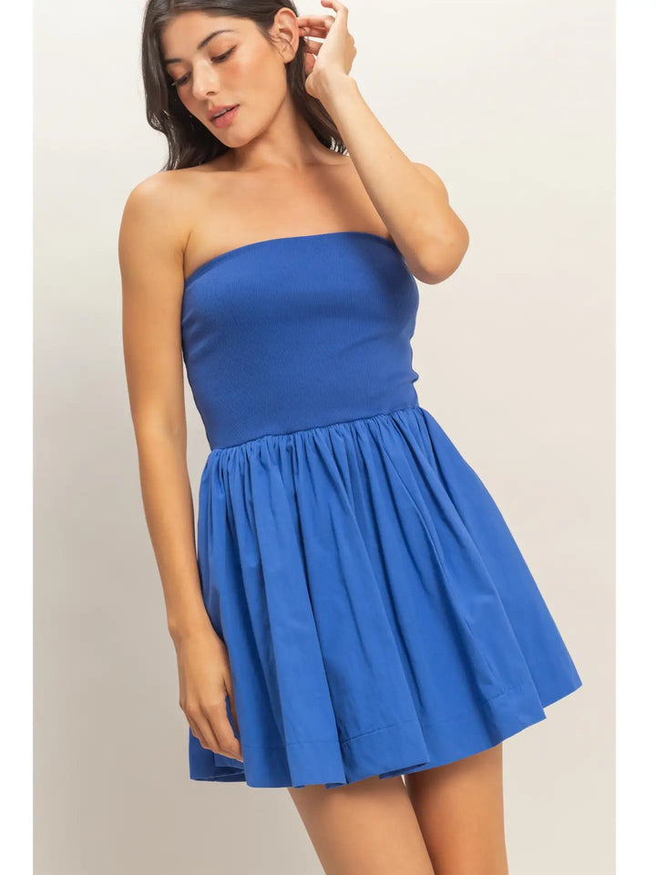 STRAPLESS FLOWY MINI DRESS