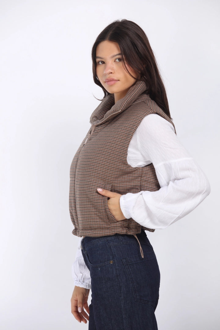 PLAID PUFFER VEST WITH WELT POCKETS