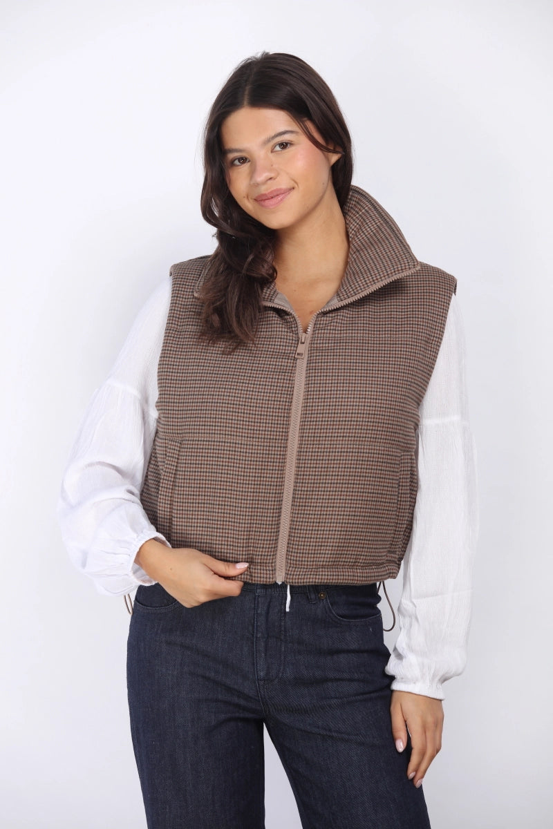 PLAID PUFFER VEST WITH WELT POCKETS