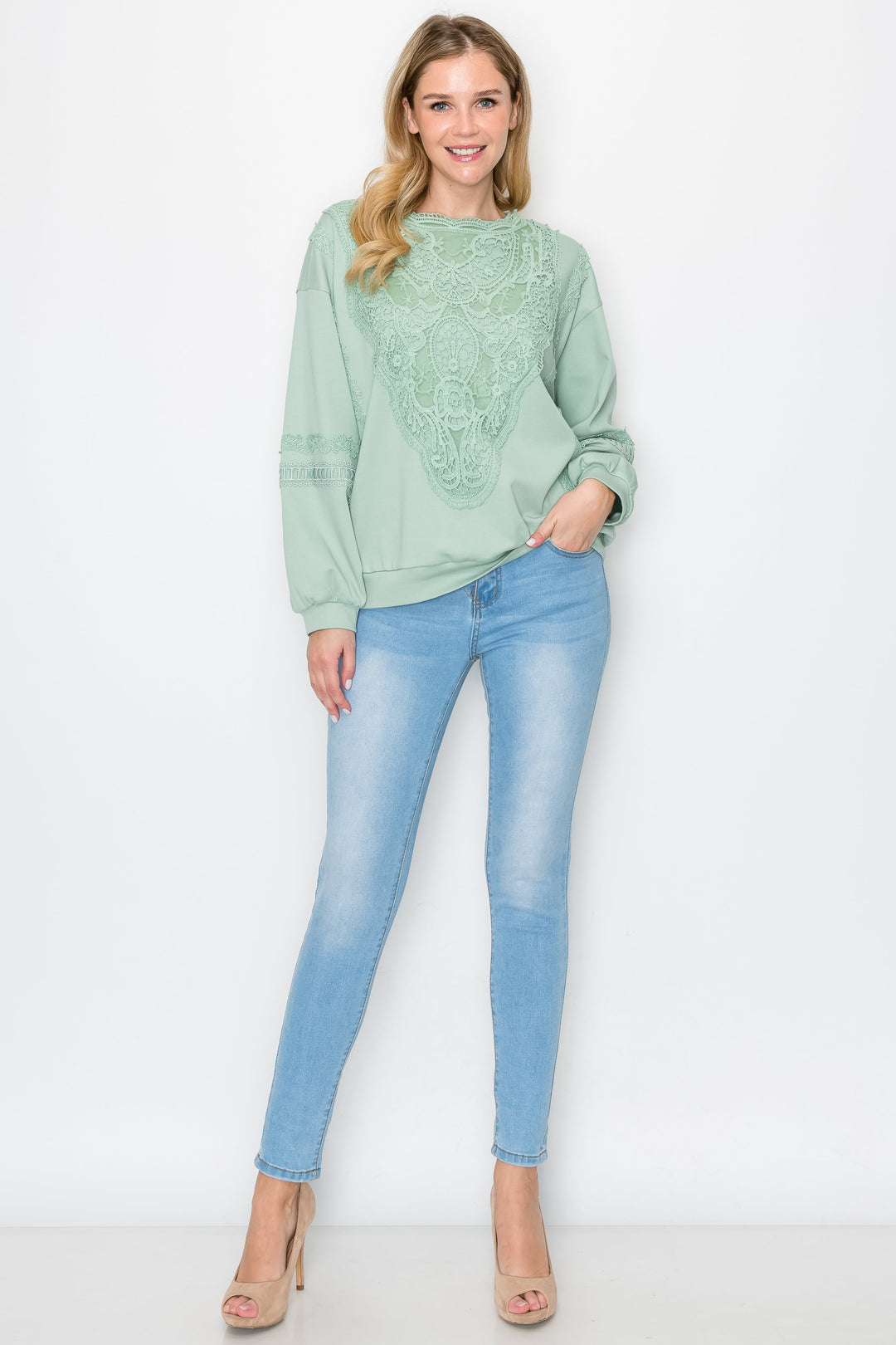 Rabiah Pointe Knit with Lace