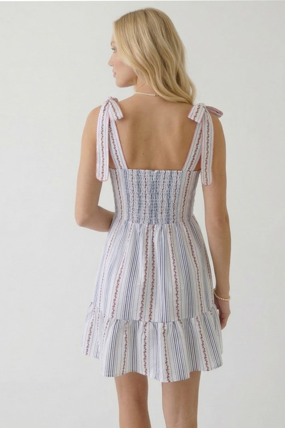 CONTRAST PIPING DETAIL MINI DRESS