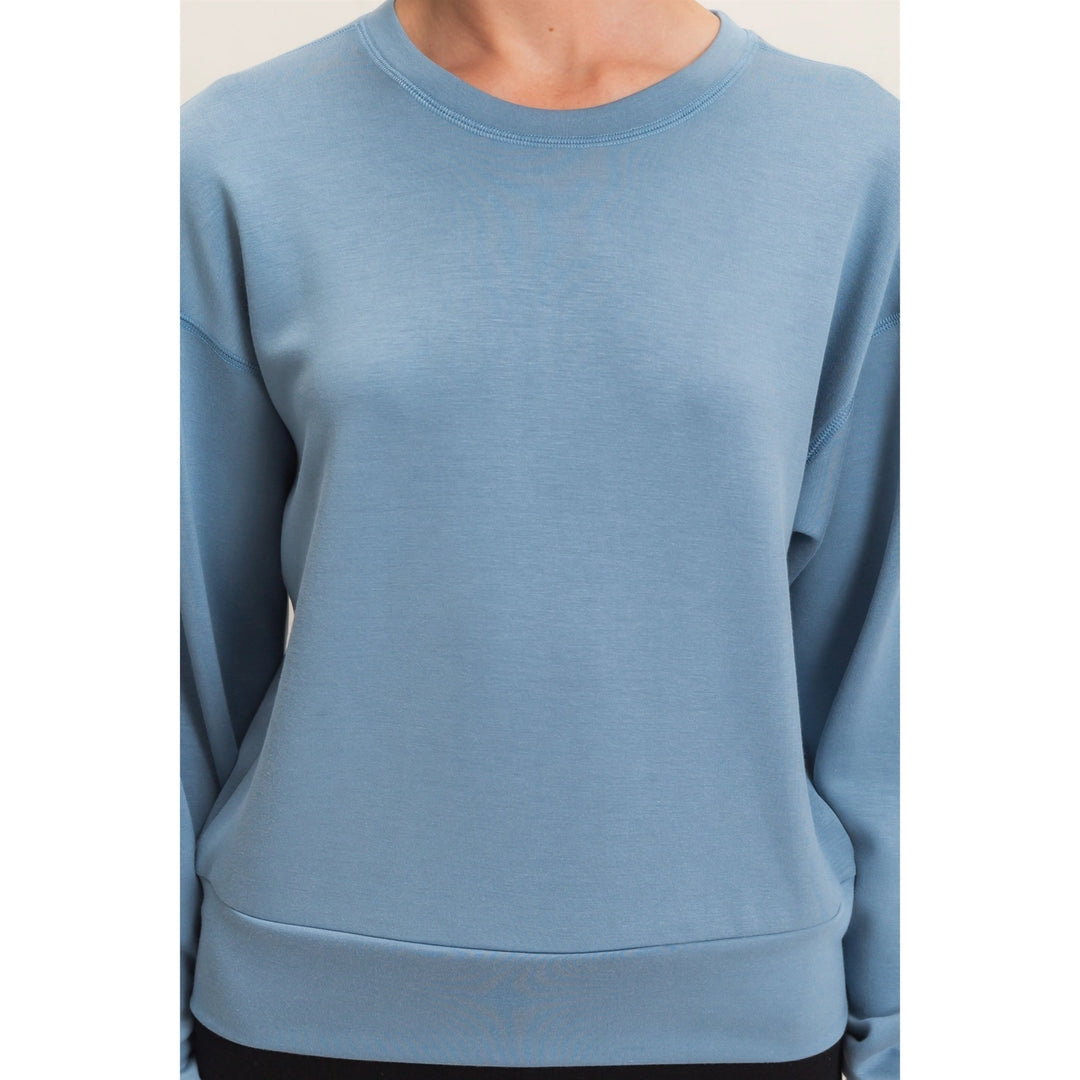 CREW NECK SWEATSHIRT