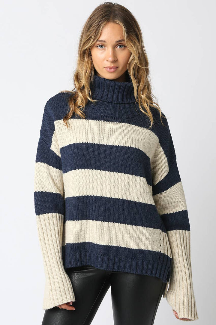 KAILA OVERSIZE KNIT TOP