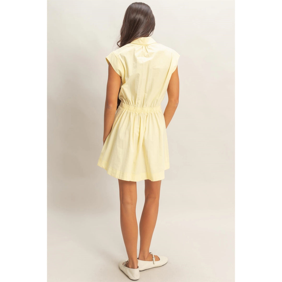 SLEEVELESS COLLARED SHIRRED MINI DRESS