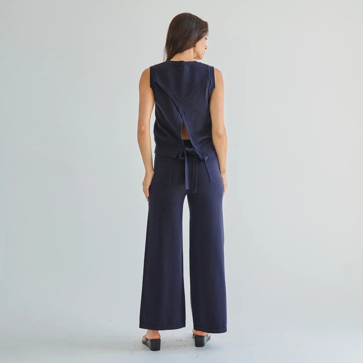 OPEN BACK DETAILED SWEATER TOP &amp; PANTS SET