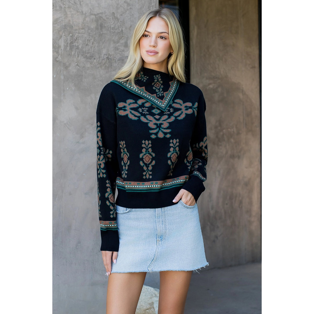 LONG SLEEVE PRINT SWEATER