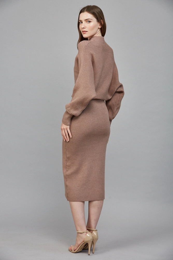 LONG SLEEVE MIDI DRESS