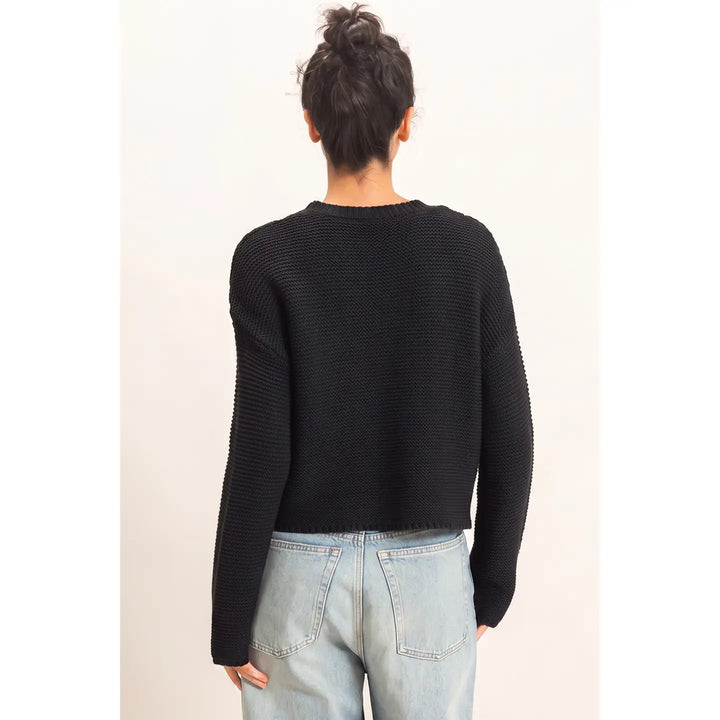 TEXTURED KNIT CREW NECK SWEATER