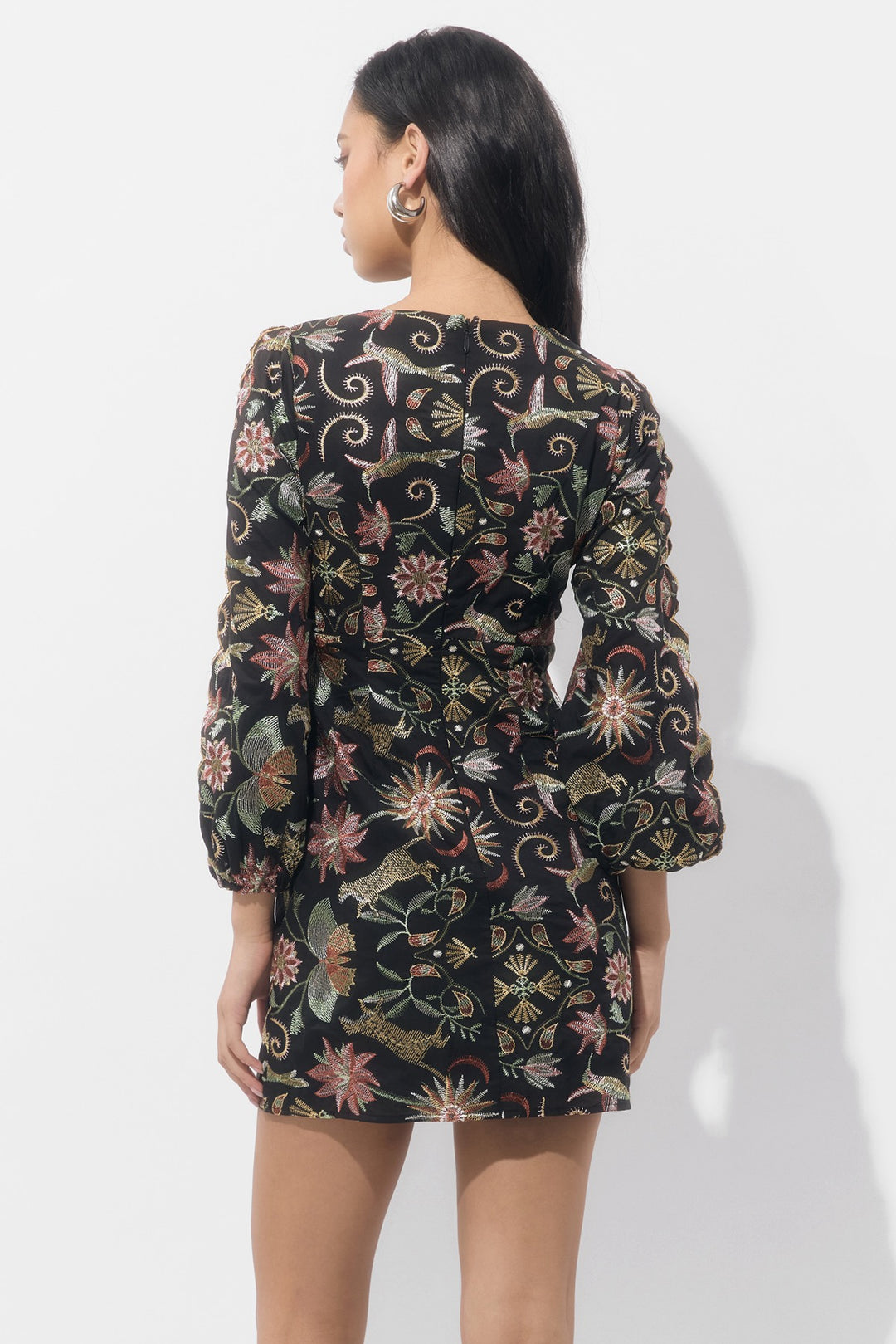 JUNO SCALLOP SLEEVE EMBROIDERY MINI DRESS