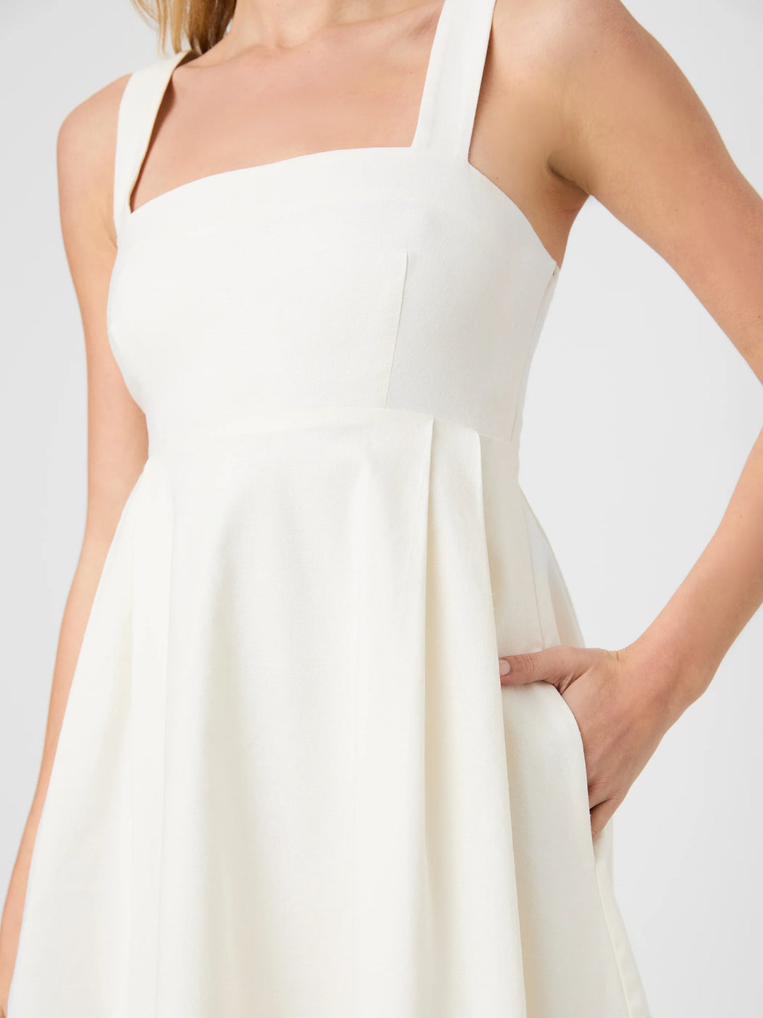 ASPEN LINEN BABYDOLL MINI DRESS