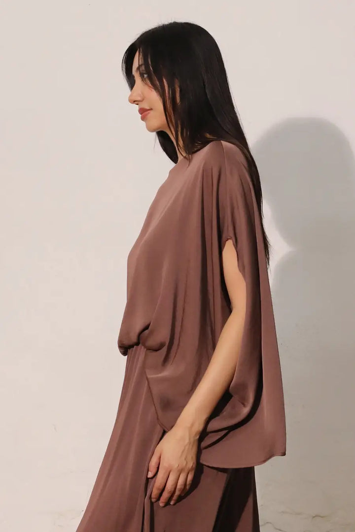 WASHED POLY SILK BOAT NECK CAFTAN TOP