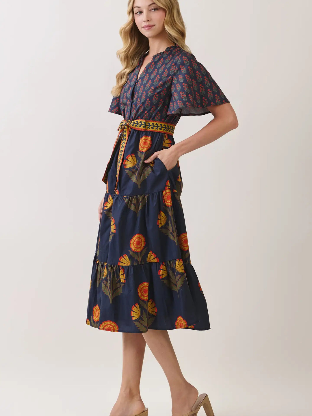 FLORAL PRINT TIERED MIDI DRESS WITH WAIST TIE