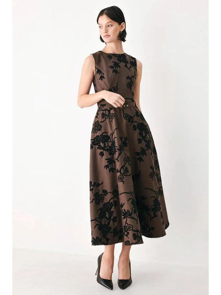 TEXTURED WOVEN MIDI DRESS