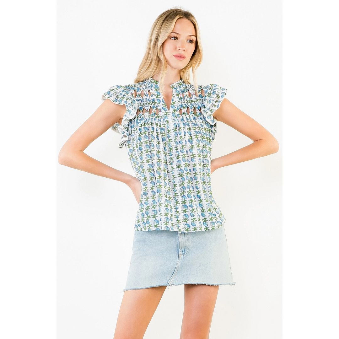 FLUTTER SLEEVE FLORAL PATTERN V-NECK TOP