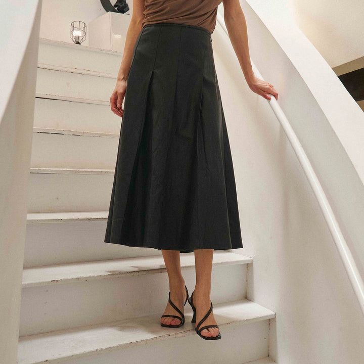 PLEATED SOFT VEGAN LEATHER SKIRT