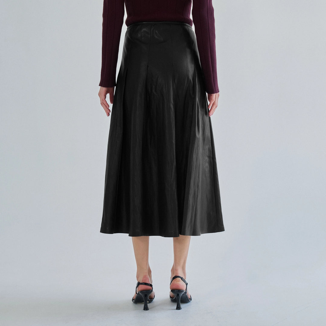 PLEATED SOFT VEGAN LEATHER SKIRT