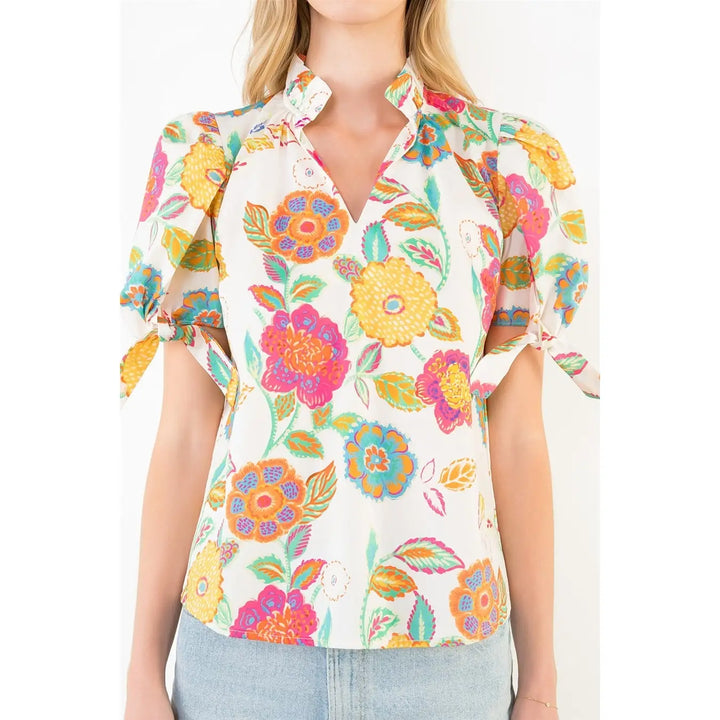 FLORAL PATTERN V-NECK TOP