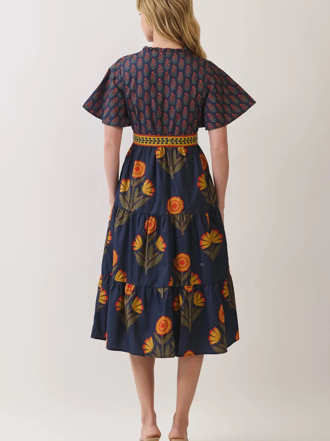 FLORAL PRINT TIERED MIDI DRESS WITH WAIST TIE