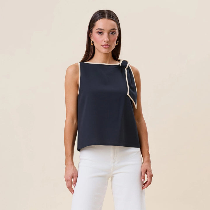 BOW SHOULDER TOP