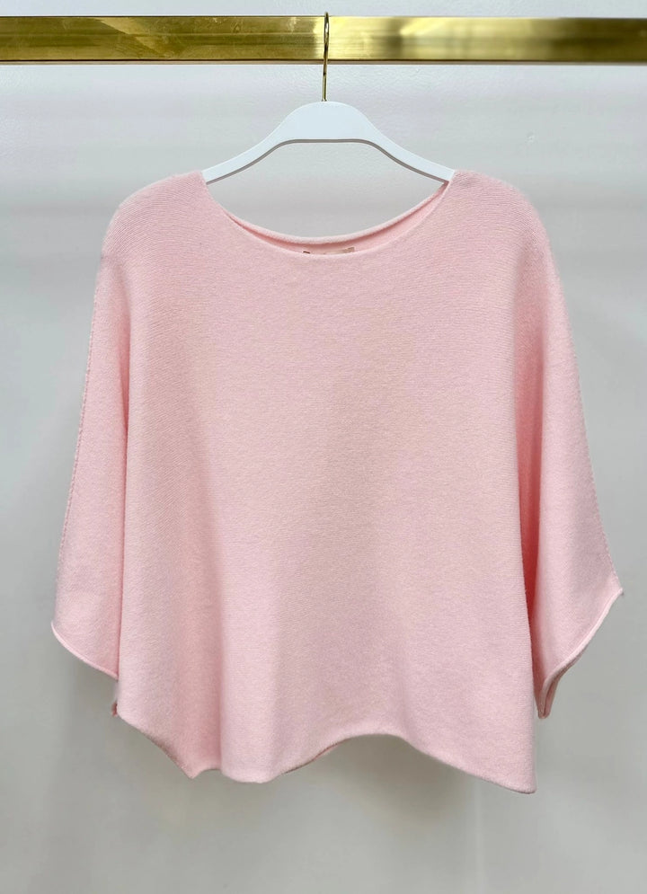 CREW NECK BATWING SLEEVE KNIT TOP