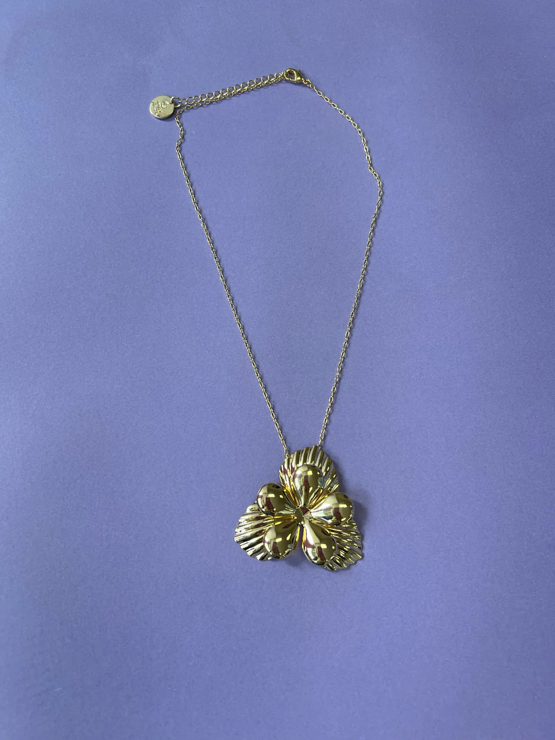 COASTAL BLOOM NECKLACE