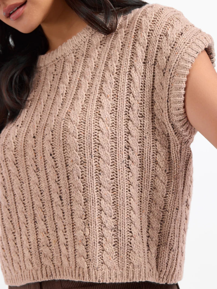 EFFORTLESS CABLE KNIT SWEATER TANK