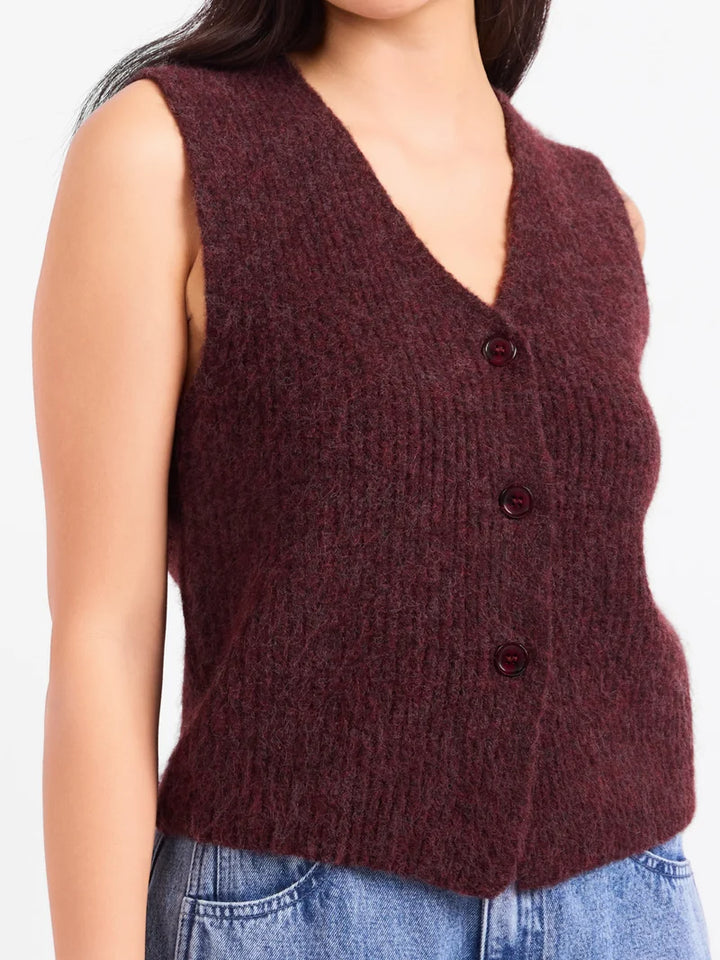 WARM CIDER SWEATER VEST