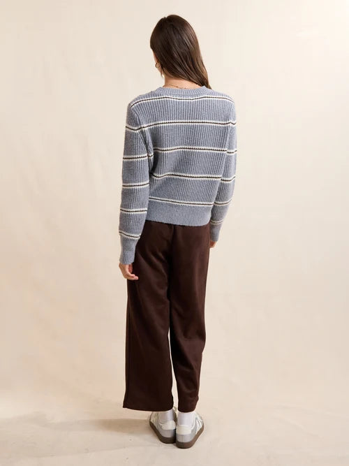 WARM CHAI STRIPE SWEATER