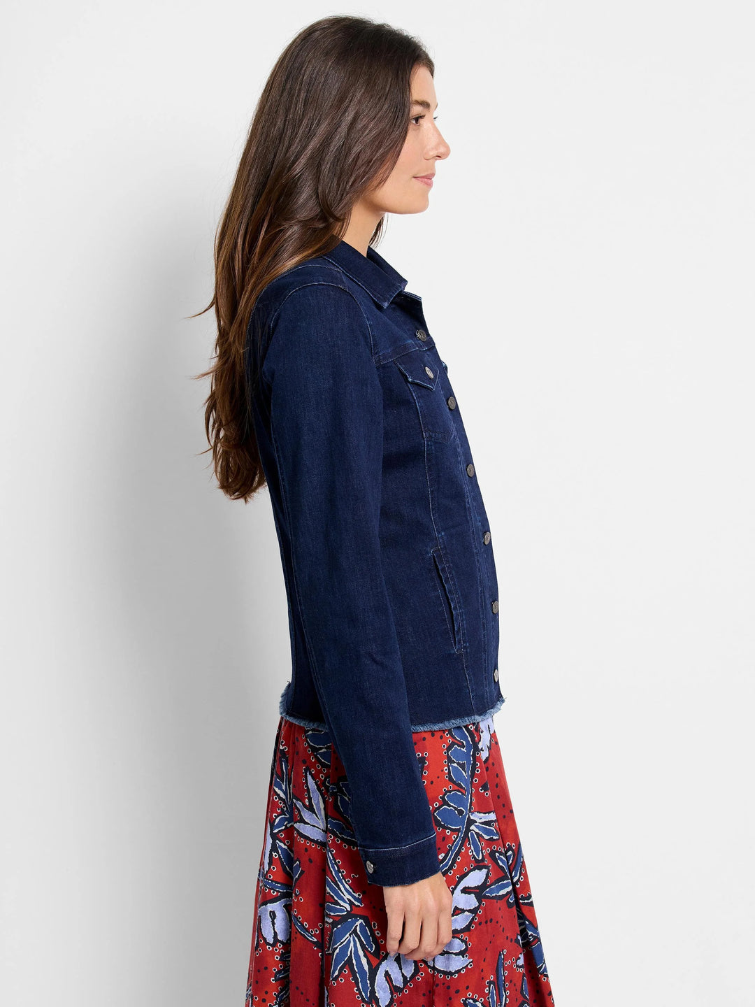 ESSENTIAL DENIM JACKET