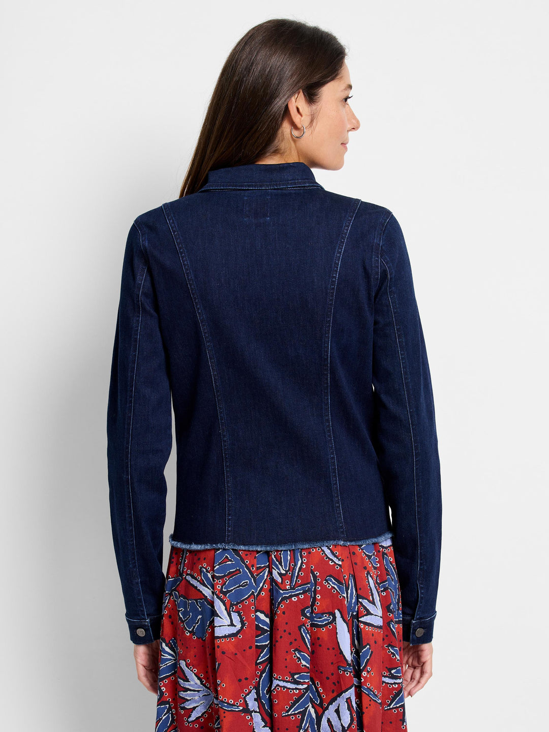 ESSENTIAL DENIM JACKET
