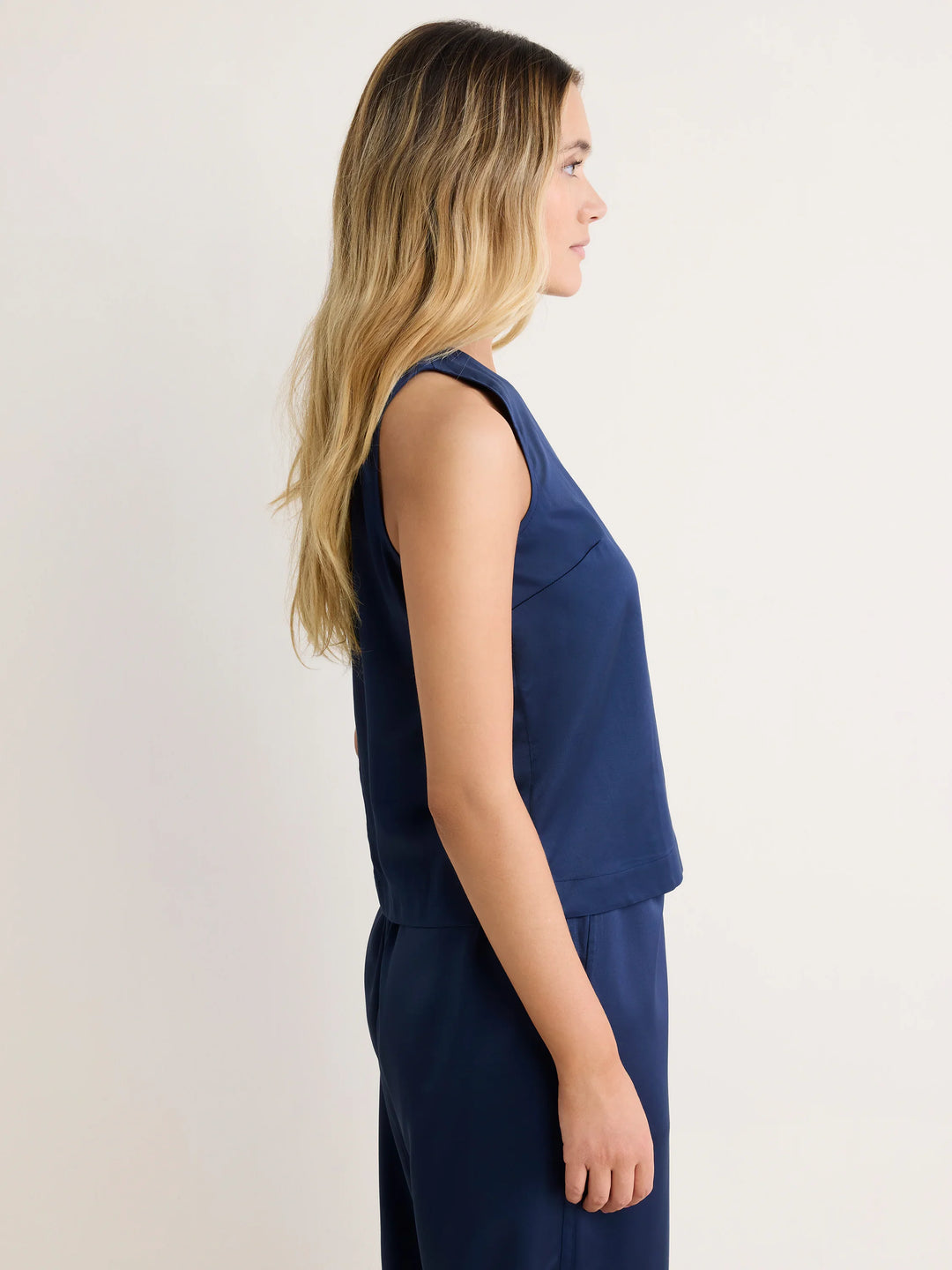 SATIN BACK STEVIE TANK