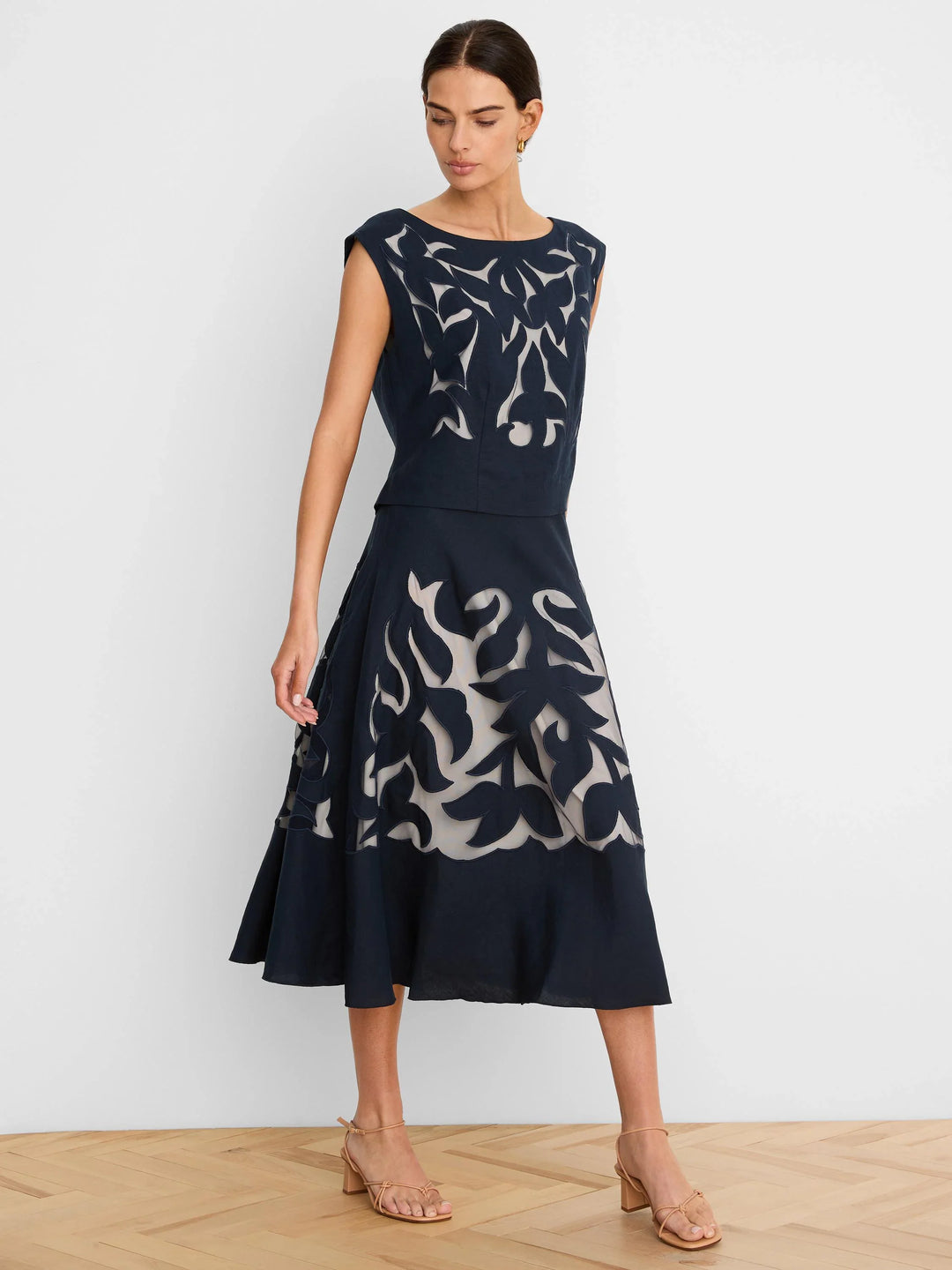 ANTIBES LINEN CUT OUT SKIRT