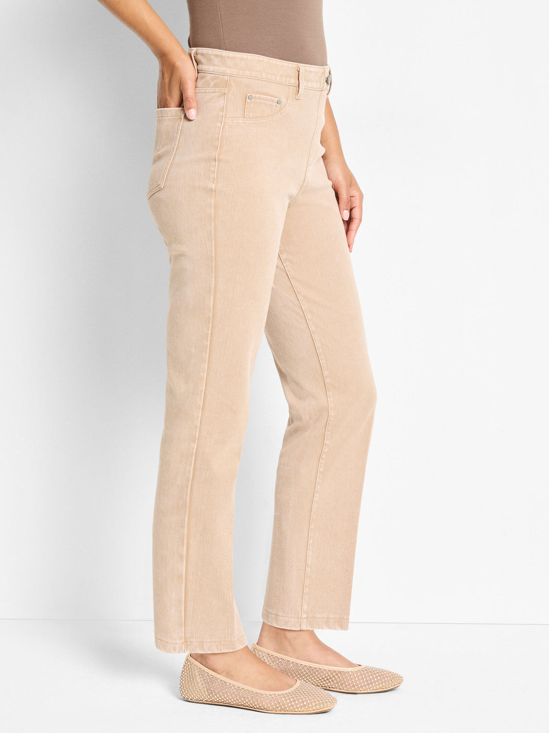 28” RECESS STRAIGHT KNIT ANKLE PULL ON JEANS