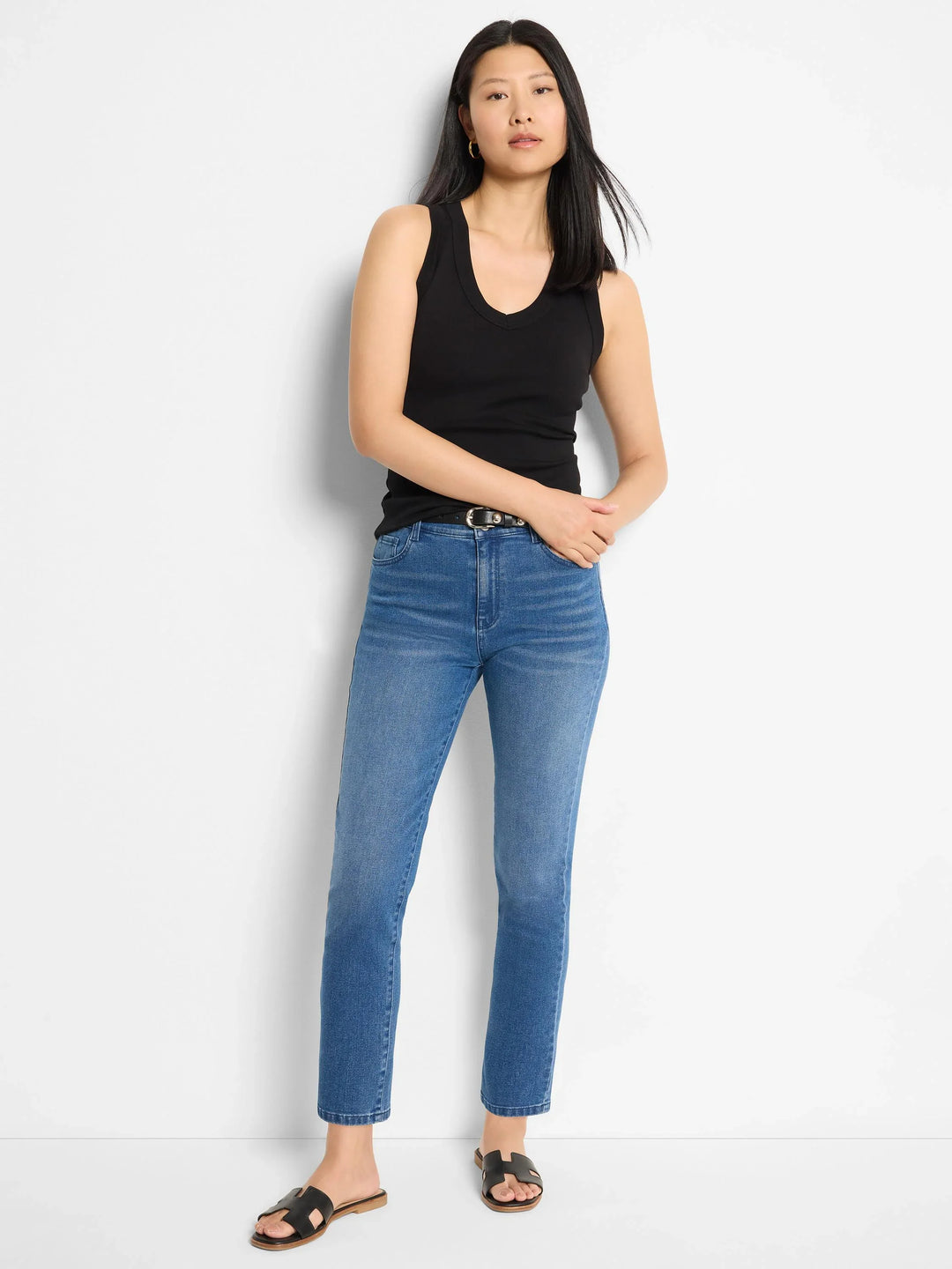 28" RECESS STRAIGHT ANKLE JEANS