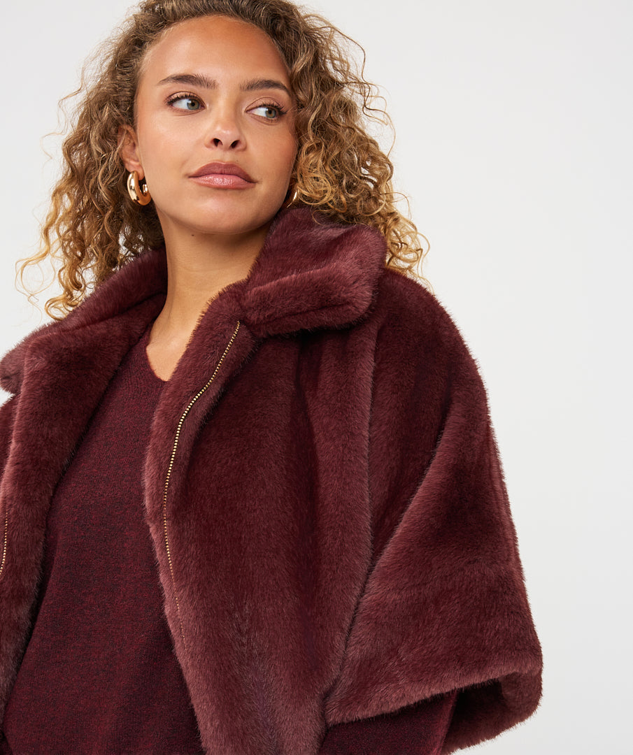 COAT PONCHO FAKE FUR