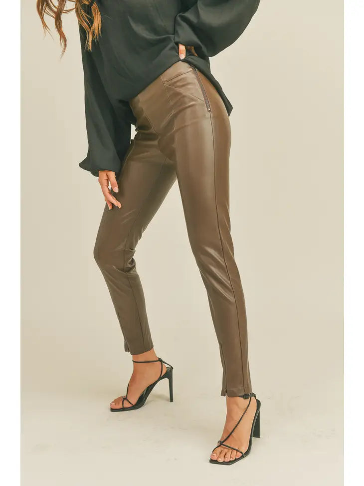 FAUX LEATHER PANT WITH SIDE ZIPPER