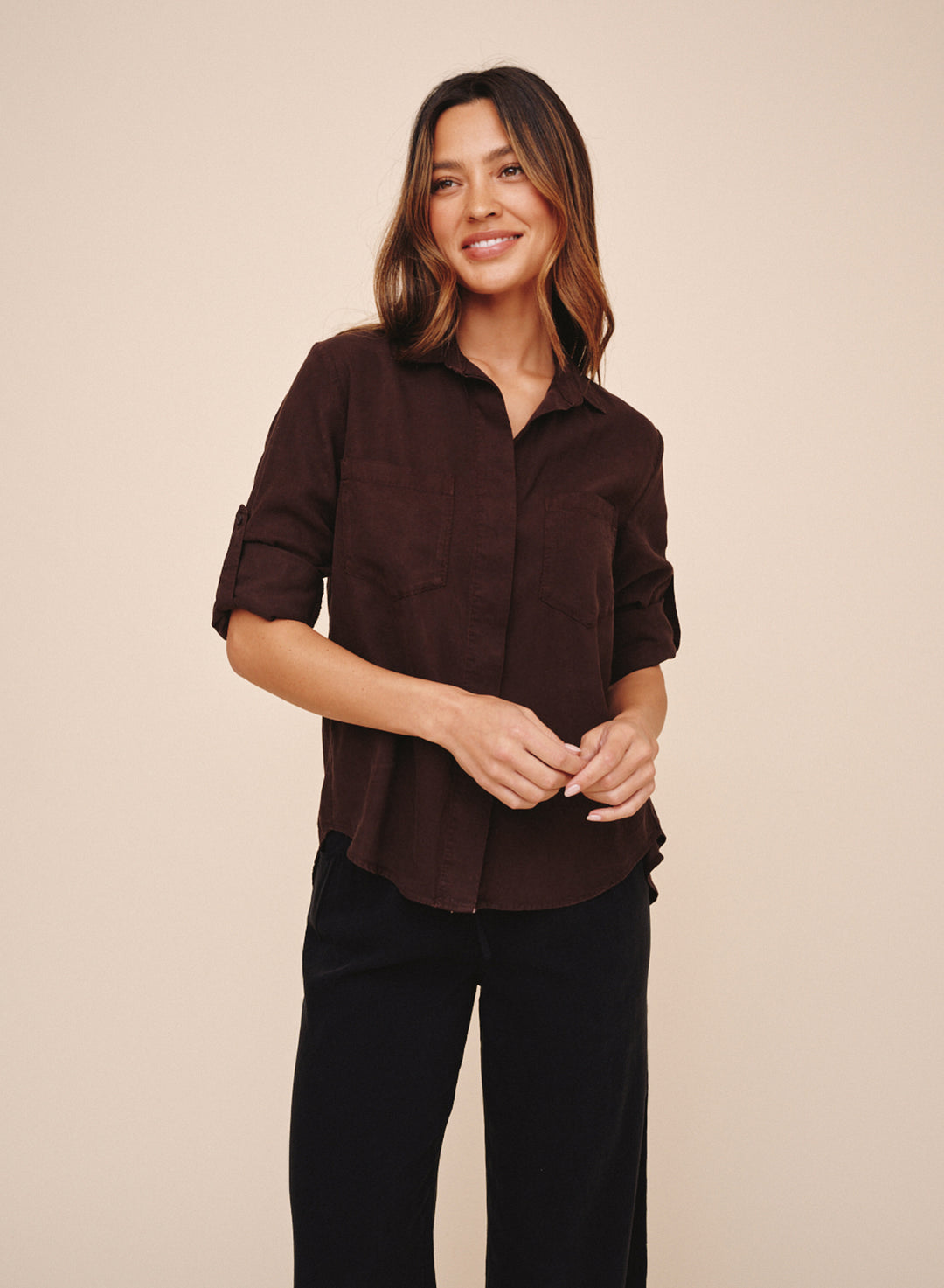 SPLIT BACK BUTTON DOWN