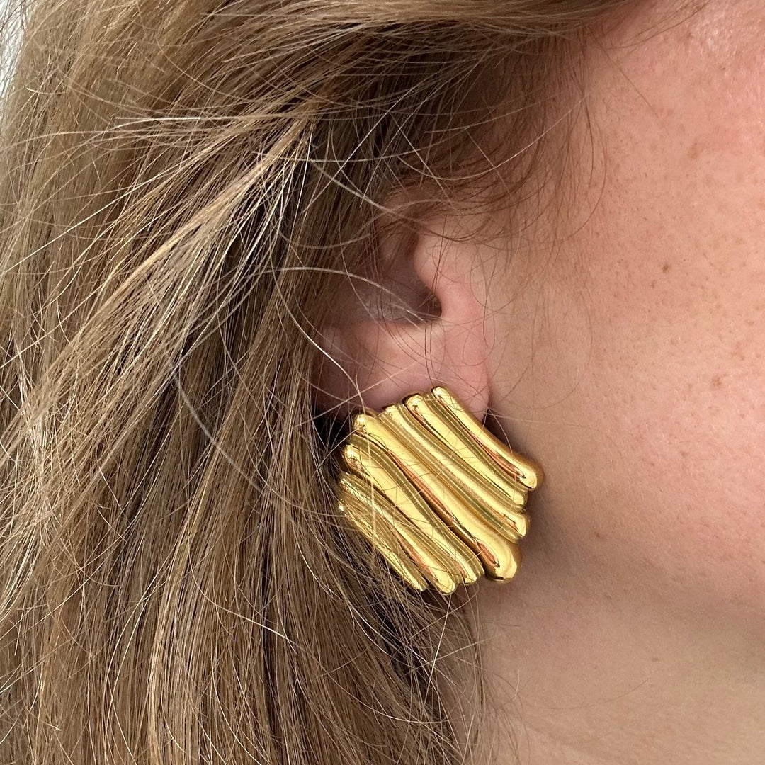 Julia Statement Earring