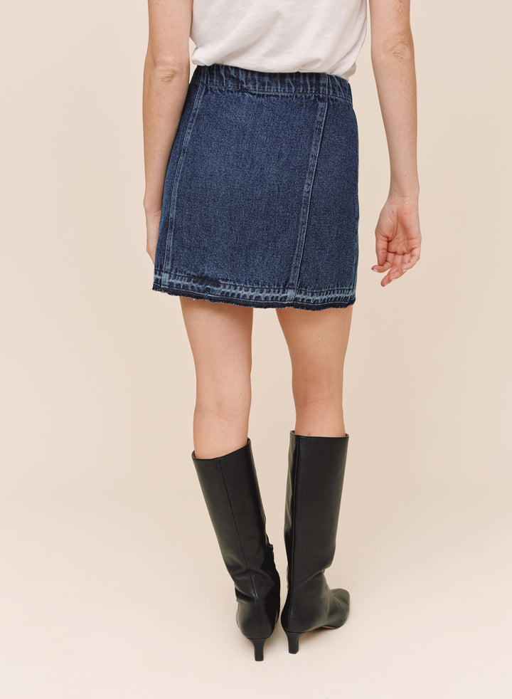 B3705-L67-005 - BUTTON FRONT MINI SKIRT W/ RELEASE HEM